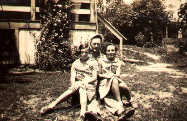 Marionkid.JPG (91953 bytes)